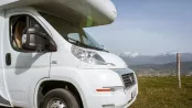 Location camping-car aménagé pour 6 personnes à Forel (VD) en Suisse Romande